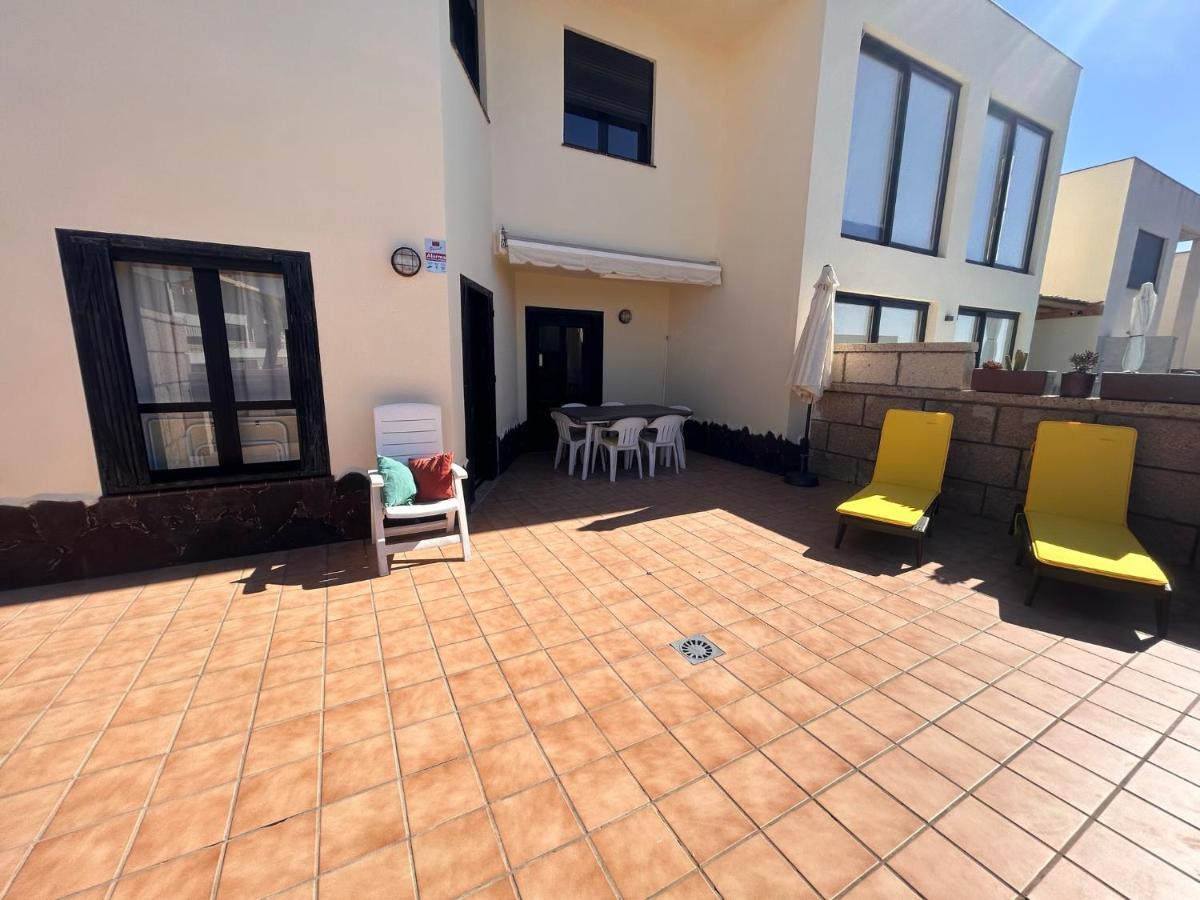 Alquilaencanarias Duplex Playa Del Medano Exterior foto
